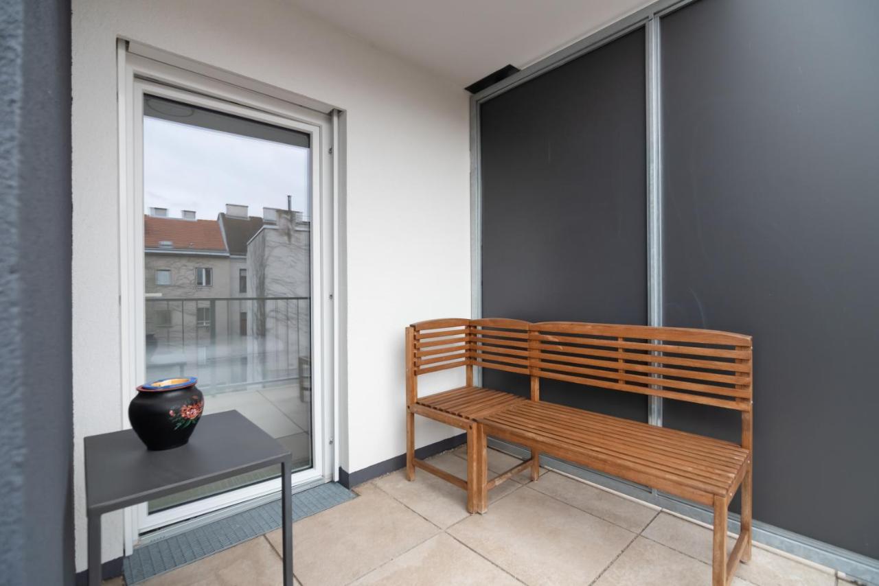 Ruhig, Hell Und Neu Mit Garage Apartment Vienna Exterior photo